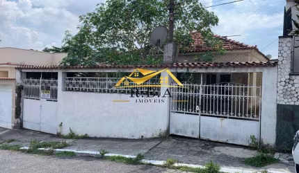 Casa em condomínio fechado com 3 quartos à venda na Rua Bogotá, Marechal Hermes, Rio de Janeiro, 65 m2 por R$ 450.000