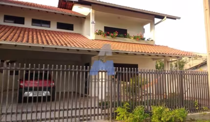 AVERBADA! Sobrado Alto Padrão em Balneário Enseada/SC