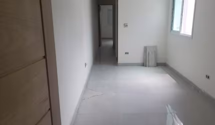 Lindo Apto com 60m2, 03 dormitórios Sendo 01 Suíte,  Sala,  Cozinha, 01 Vagas, Vila Metalúrgica - Santo André - SP.