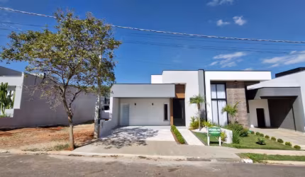 Linda Térrea de 138m² de área Construída, e Terreno de 200m2, à venda no excelente Condomínio Fechado Reserva Ipanema - Sorocaba - SP.