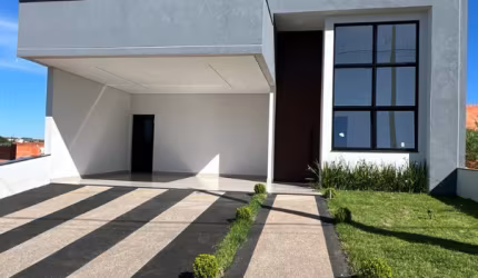 Linda Casa Térrea de 300m² à venda no excelente Condomínio Fechado Gran Reserve em Indaiatuba- SP.
