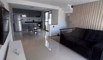 Linda Casa Térrea  de 130m2, de Área Construída, e Terreno de 125m2, com 02 dormitórios Sendo 02 Suítes, no  Parque João Ramalho  - Santo André - SP