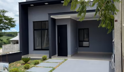 Linda Casa Térrea de 100m² à venda no excelente Condomínio Fechado Villagio Ipanema I- Sorocaba - SP.