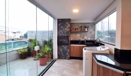 Cobertura á venda de 112m² com 02 Dormitórios, em Vila Assunção - Santo André.
