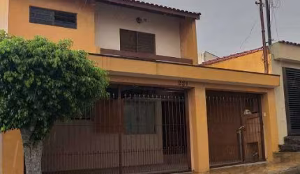Sobrado de 246m² á venda com 04 Dormitórios, Demarchi - São Bernardo do Campo