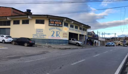 LINDO GALPÃO COMERCIAL DE 250M² NO JD TOLEDO!!!