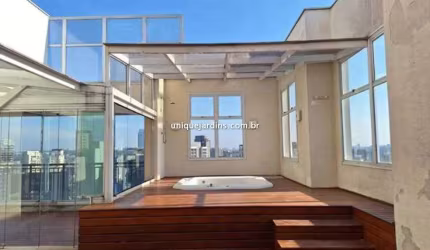 Pinheiros: 1 Suíte | 3 Vagas | 123 m² úteis