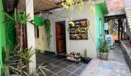 Casa com 4 quartos à venda, 180 m² por R$ 249.000 - Botafogo (Justinopolis) -Ribeirão das Neves - MG