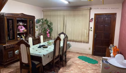 Sobrado em um dos bairros mais procurados - Jd Paraíso em Botucatu-SP