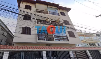 Apartamento à venda na quadra da praia, Prainha, ARRAIAL DO CABO - RJ