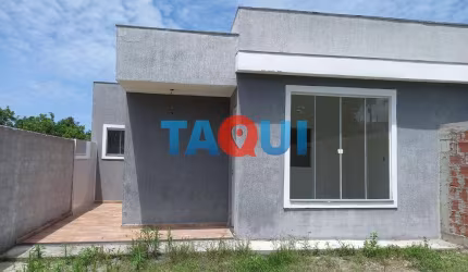 Casa à venda, 2 quartos com 1 suíte, FINANCIAMENTO COM CONSTRUTOR, Vila do Peró, CABO FRIO - RJ