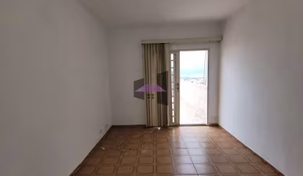 Casa com 2 quartos para alugar na Rua Santana do Parnaíba, Vila Menck, Osasco por R$ 1.400