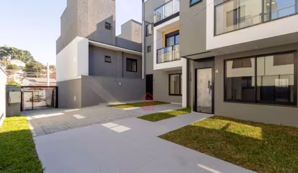 Lindo Sobrado à Venda em Curitiba-PR, Bairro Pilarzinho: 3 Quartos, 1 Suíte, 2 Salas, 4 Banheiros, 2 Vagas, 148,60m².