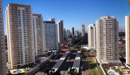 Apartamento de 2 quartos com suíte e vaga de garagem no Campo Comprido, Curitiba-PR: Imperdível oportunidade!