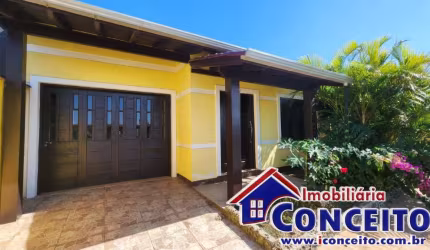 C536 - Excelente residência em ótima localização no Balneário Presidente