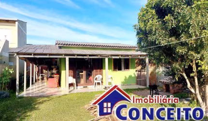 C278 - Ótima residência com anexo no balneário Presidente