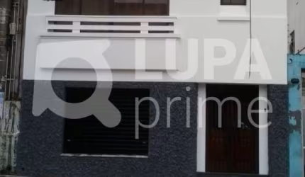 Prédio comercia com 5 salas para locação em Santana!