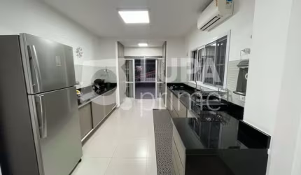Sobrado com 3 dormitórios 2 vagas  á venda - Jardim São Paulo