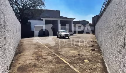 GALPÃO COMERCIAL COM 689M² PARA LOCAÇÃO NA VILA GUILHERME