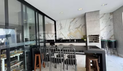Casa ALTO PAADRÃO em bairro nobre!