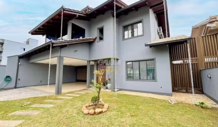 CASA no SANTO ANTÔNIO com 3 quartos para VENDA, 249 m²