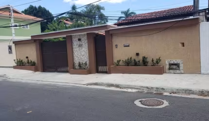 Excelente Casa em Itaipu - Niterói