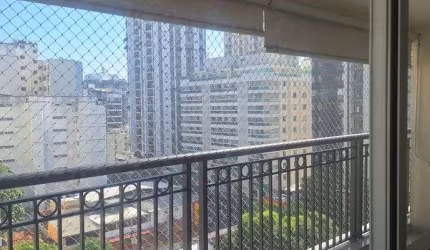 Excelente Apartamento na Rua Pereira Nunes 131 no Ingá em Niterói. Andar Alto, de Fundos.