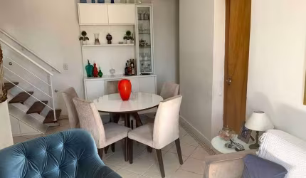 Excelente Cobertura na Rua Joaquim Távora 122 em Icaraí.