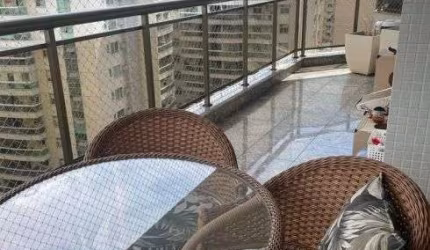 Ótimo Apartamento na Rua Otávio Kelly