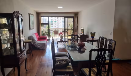 Excelente Apartamento de Altíssimo Padrão em Icarai