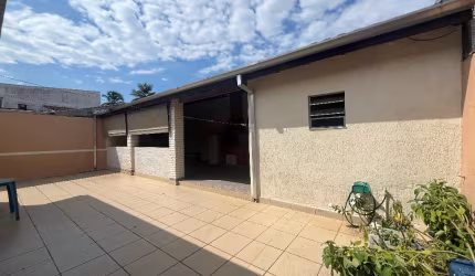 Uma casa linda e aconchegante pronta para morar e desfrutar bons momentos com a família e amigos!!