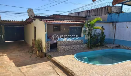 Casa à venda, 3 quartos, 1 suíte, 3 vagas, Marta Helena - Uberlândia/MG