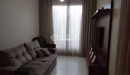 Casa à venda, 3 quartos, 1 suíte, 3 vagas, Alto Umuarama - Uberlândia/MG