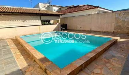 Casa à venda, 4 quartos, 1 suíte, 2 vagas, MILENIUM - ARAGUARI/MG