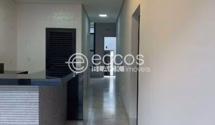 Casa à venda, 3 quartos, 3 suítes, 2 vagas, Jardim Patrícia - Uberlândia/MG