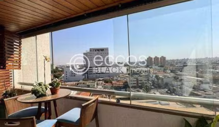Apartamento à venda, 3 quartos, 1 suíte, 2 vagas, Martins - Uberlândia/MG