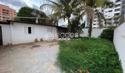 Casa à venda, 3 quartos, 1 suíte, 1 vaga, Patrimônio - Uberlândia/MG