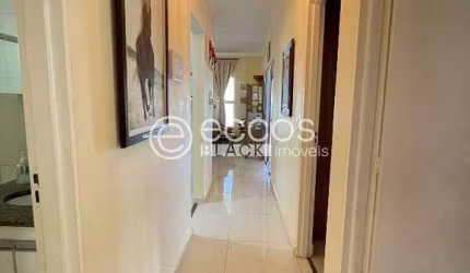 Casa em condomínio à venda, 3 quartos, 1 suíte, 2 vagas, Vila Arquelau - UBERABA/MG