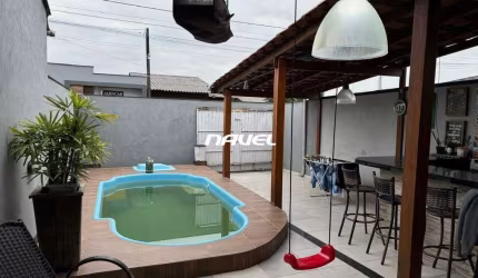 Casa com 2 pavimentos à venda no bairro São Domingos – localização privilegiada!
