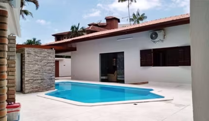CASA DE ALTO PADRÃO NAS TONINHAS!
