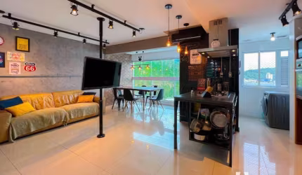 Apartamento semi mobiliado com 2 suítes no bairro Ressacada em Itajaí