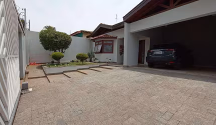 Casa à venda em Campinas, São Quirino