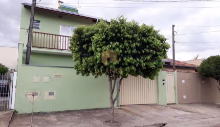 Casa à venda em Paulínia, São José, com 4 quartos, com 150 m²