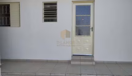 Casa de fundos para locação no Parque Brasília - Campinas
