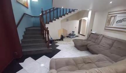 Casa à venda em Campinas, Parque Residencial Carvalho de Moura, com 4 quartos, com 280 m²
