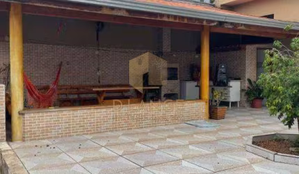 Casa à venda no bairro Jardim Novo Campos Elíseos em Campinas