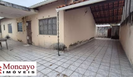 Casas independentes para venda no Britânia