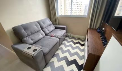 O apartamento está no 14° andar proporcionando tranquilidade e segurança.