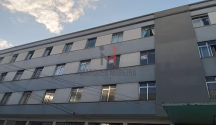 Excelente oportunidade de apartamento com 2 quartos no Centro!
