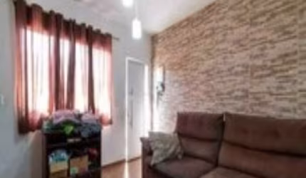 CASA A VENDA EM SP ITAQUERA
